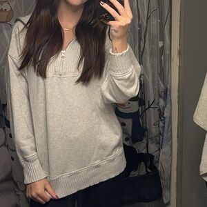 Women’s Aerie Light Grey Zip up